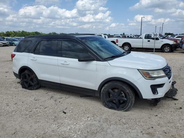 2018 Ford Explorer