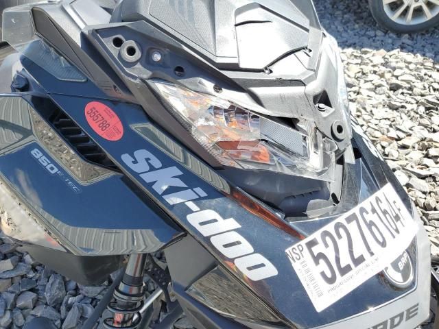 2019 Skidoo Renegade