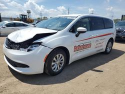 Salvage cars for sale from Copart Chicago Heights, IL: 2017 Chrysler Pacifica Touring