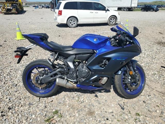 2023 Yamaha YZFR7