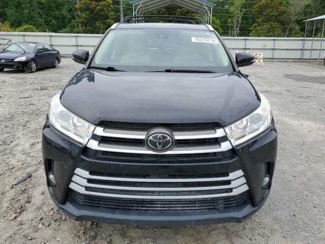 2018 Toyota Highlander SE