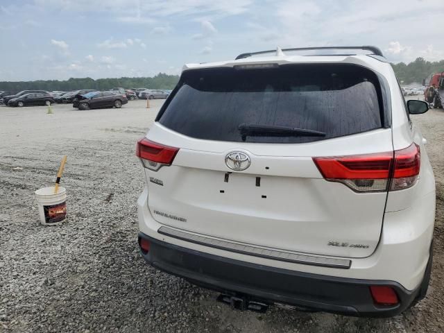 2018 Toyota Highlander SE