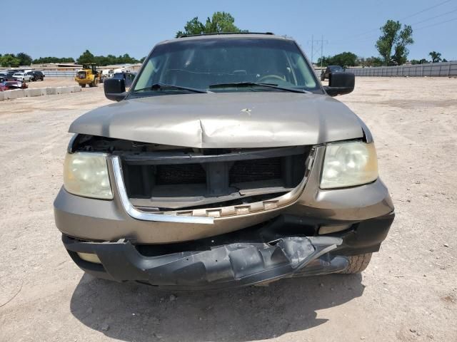 2003 Ford Expedition XLT