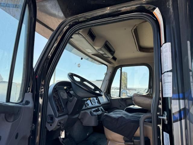 2019 Freightliner Chassis S-2