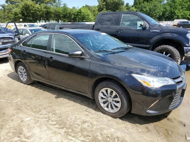 2015 Toyota Camry Hybrid