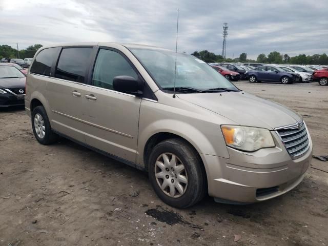 2009 Chrysler Town & Country LX