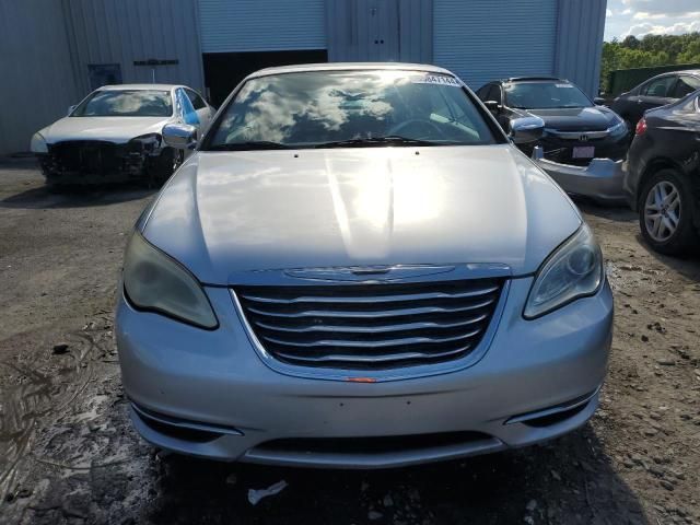 2011 Chrysler 200 Limited