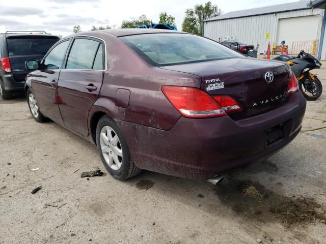 2005 Toyota Avalon XL