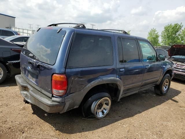 2000 Ford Explorer XLS