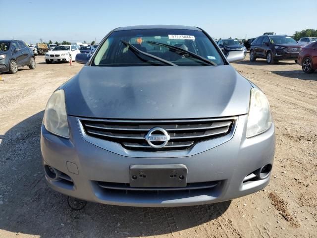 2010 Nissan Altima Base