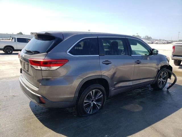 2018 Toyota Highlander LE