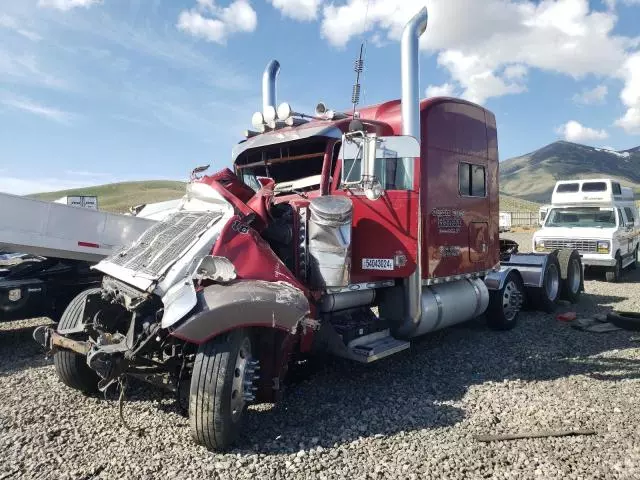 2003 Peterbilt 379