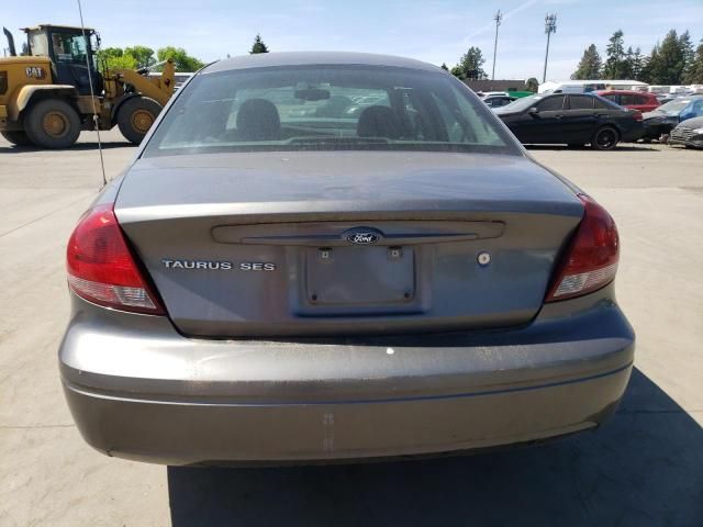 2004 Ford Taurus SES