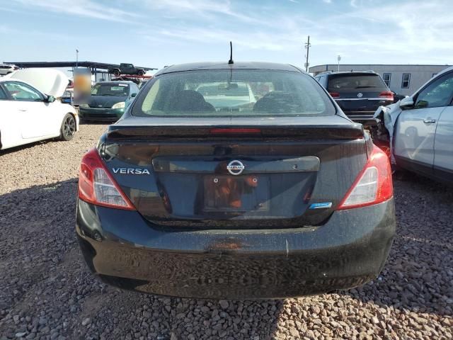 2013 Nissan Versa S