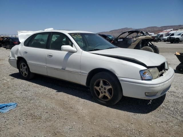 1999 Toyota Avalon XL