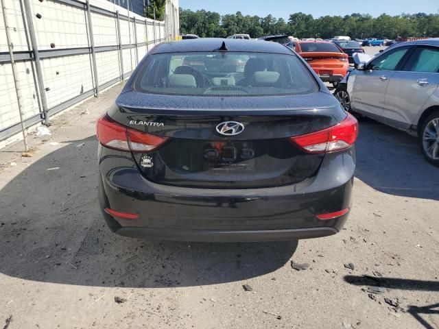 2014 Hyundai Elantra SE