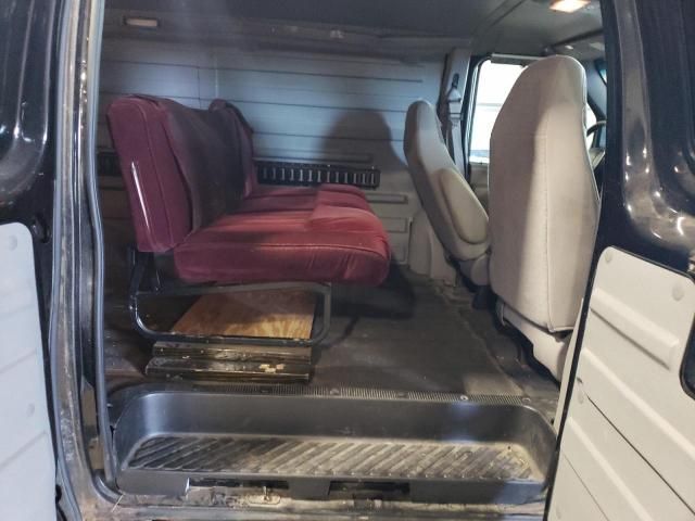 2002 Ford Econoline E250 Van