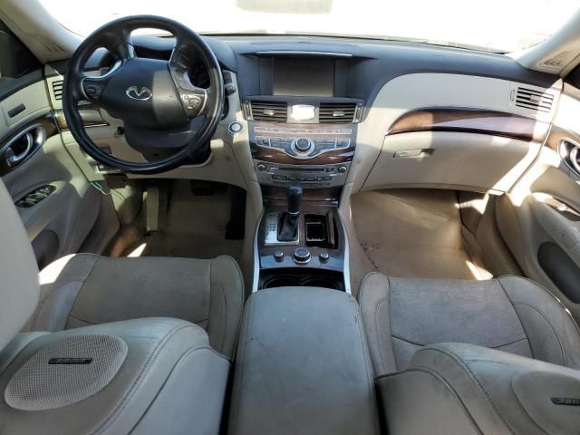 2011 Infiniti M56 X