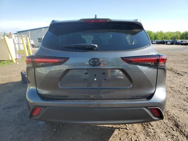 2024 Toyota Highlander LE