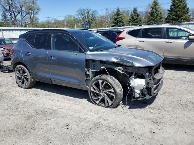 2019 Volvo XC40 T5 R-Design