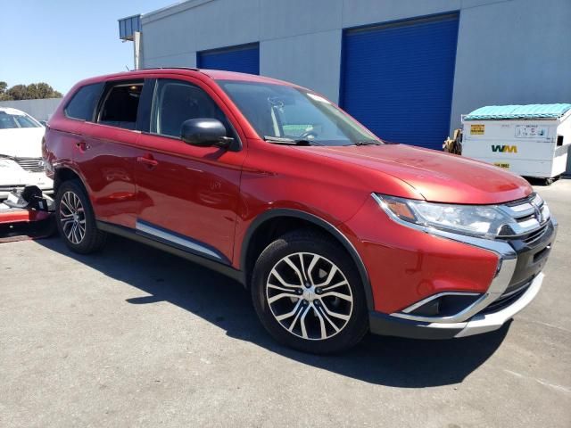 2016 Mitsubishi Outlander SE