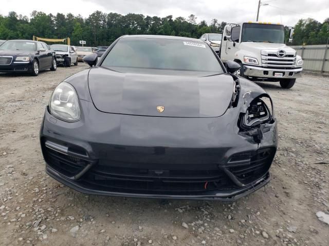 2017 Porsche Panamera Turbo