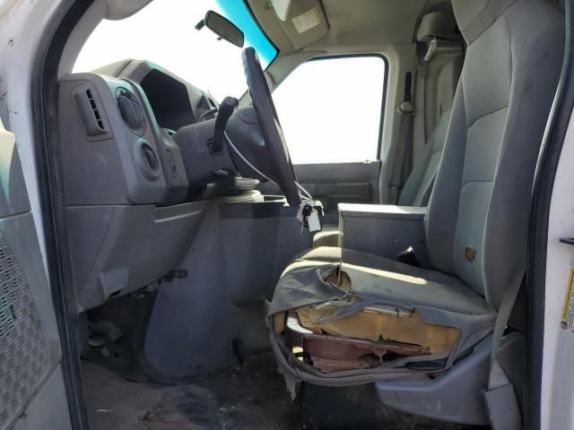 2011 Ford Econoline E350 Super Duty Van