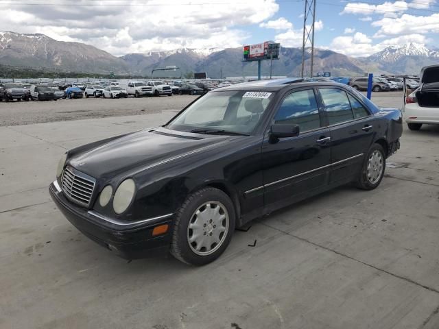 1999 Mercedes-Benz E 320