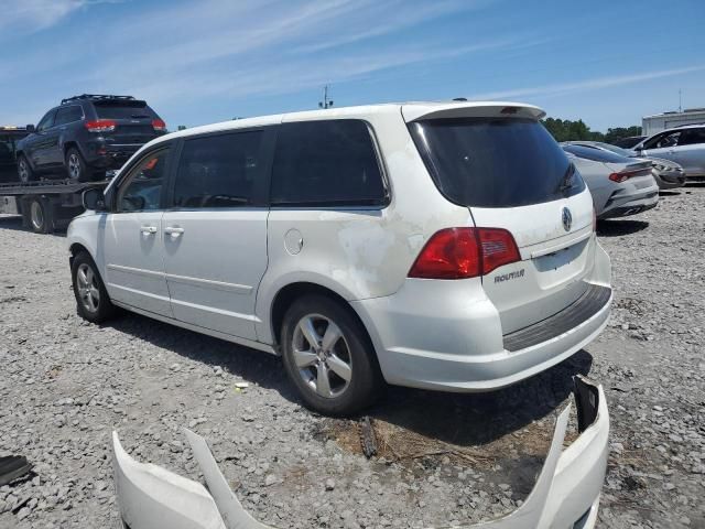 2010 Volkswagen Routan SEL