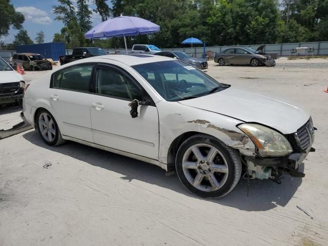 2005 Nissan Maxima SE