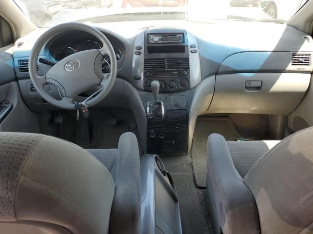 2006 Toyota Sienna CE