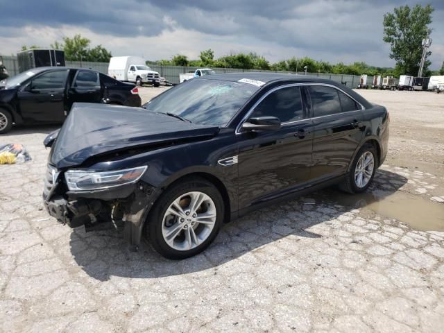 2017 Ford Taurus SEL