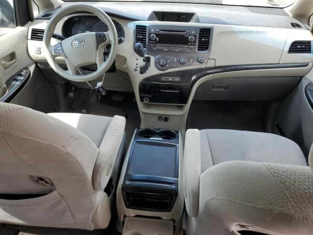 2012 Toyota Sienna LE