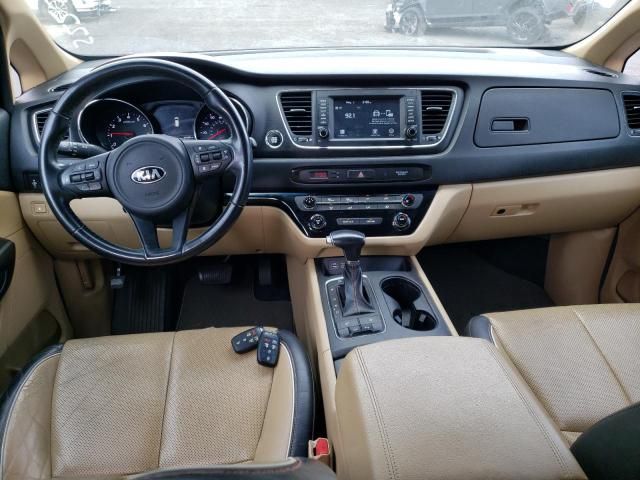 2018 KIA Sedona LX