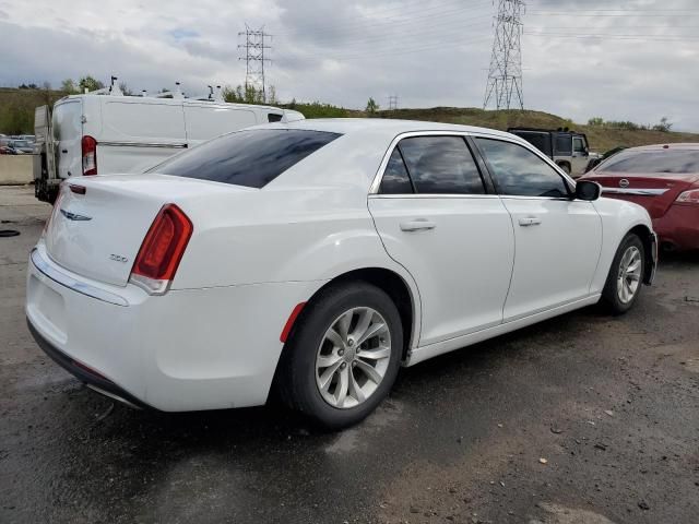 2015 Chrysler 300 Limited