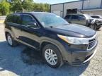 2014 Toyota Highlander LE