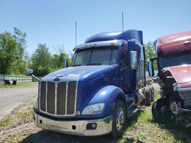 2016 Peterbilt 579