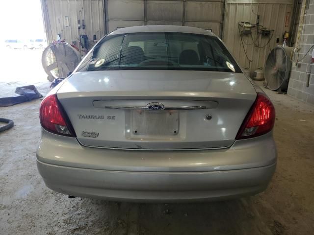 2000 Ford Taurus SE