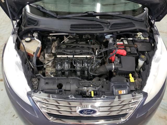 2013 Ford Fiesta SE