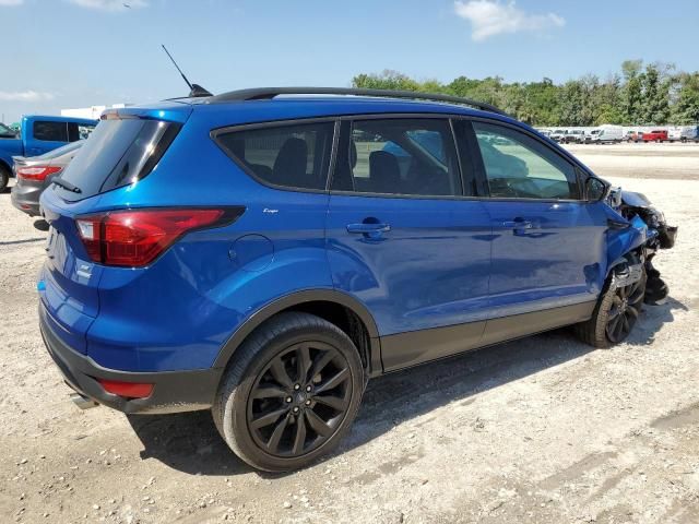 2019 Ford Escape SE