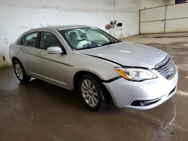 2012 Chrysler 200 Touring