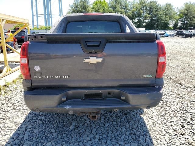 2011 Chevrolet Avalanche LT