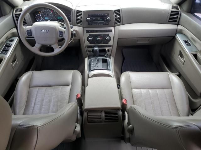 2007 Jeep Grand Cherokee Laredo