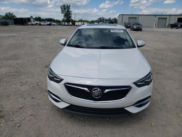 2019 Buick Regal Essence