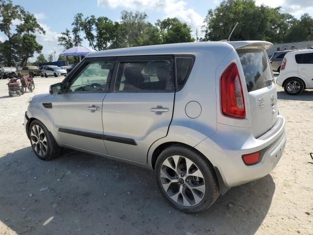 2013 KIA Soul +