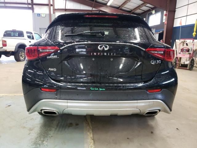 2017 Infiniti QX30 Base