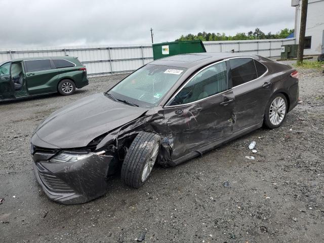 2018 Toyota Camry Hybrid