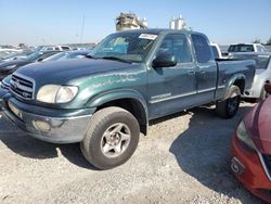 Salvage cars for sale from Copart San Diego, CA: 2000 Toyota Tundra Access Cab Limited