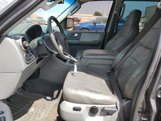 2004 Ford Expedition XLT