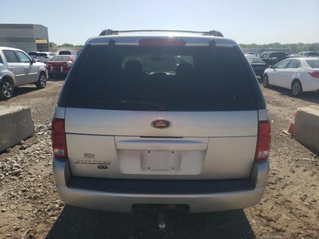 2004 Ford Explorer XLT